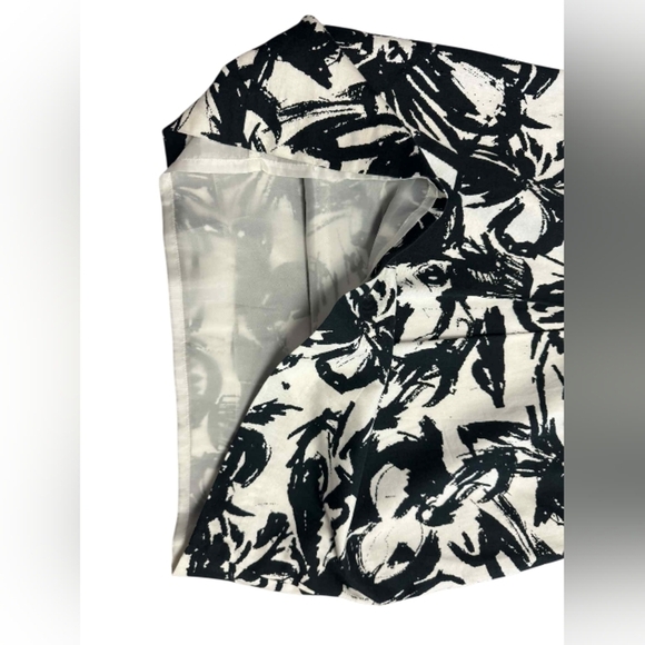 Mario Serrani Dress Sleeveless Floral Black/White Size 8Women’s size 8EUC - Picture 7 of 10